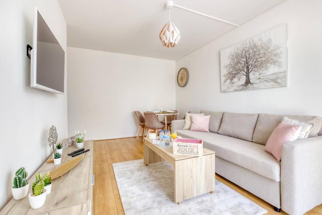 CourcouronnesL'Elysee - Easy Check-In - Arrivee Autonome - Place Parking Privative - T2 Surequipe - Wifi - Netflix公寓 外观 照片